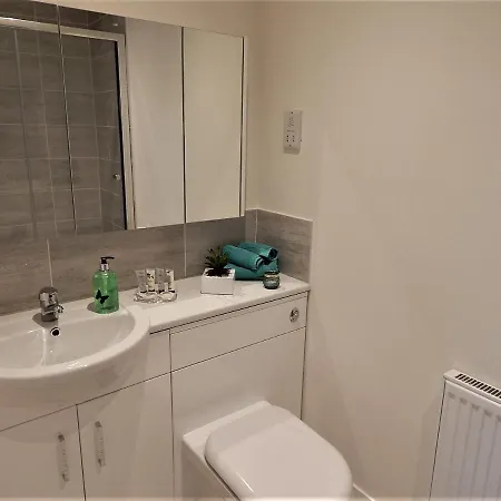 Holiday Ensuite Rooms, For 2, For 6